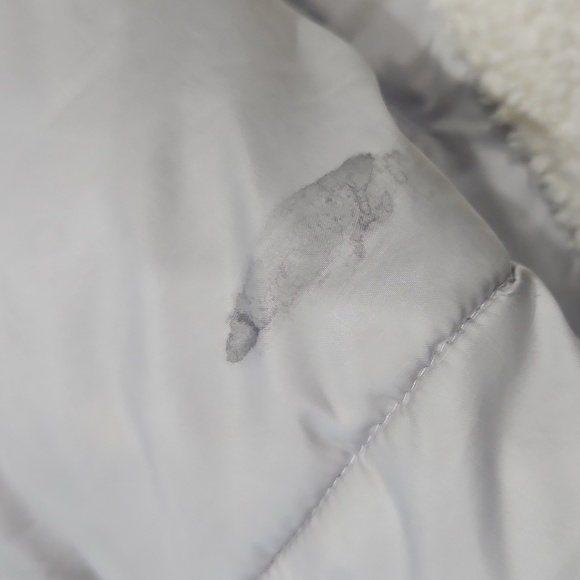 Michael Kors Light Grey Puffer Coat Size 7/8 - Picture 8 of 12